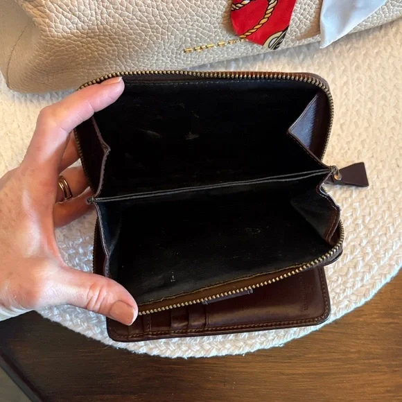 AUTHENTIC Burberry doctor bag with matching wallet - Picture 17 of 17